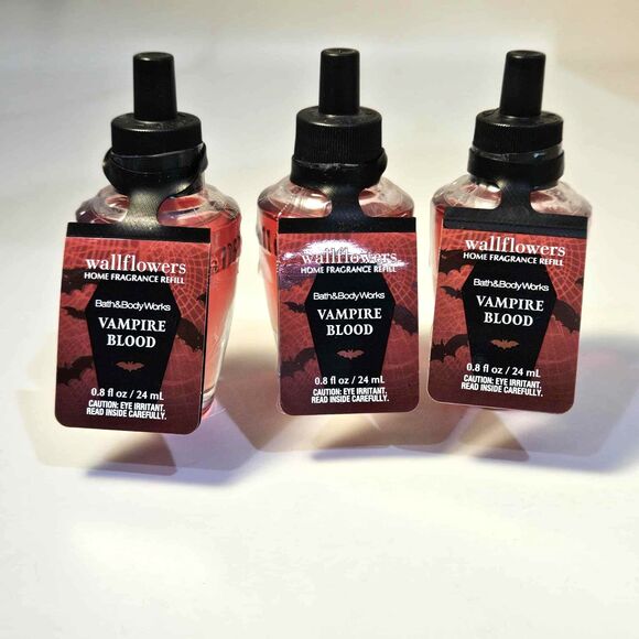 Bath and Body Works VAMPIRE BLOOD Wallflower Home Fragrance Refill Bulb X3 - Picture 1 of 1